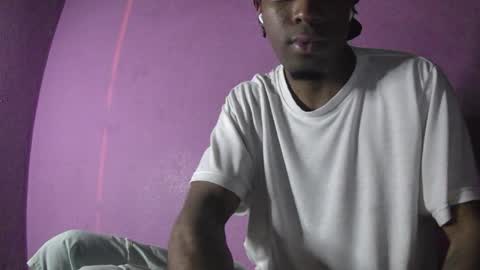 boss_playa98 online show from April 7, 5:20 am