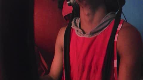 Snapshot of boss_playa98 chatting on September 20, 9:12 am boss_playa98 online show from September 20, 9:12 am