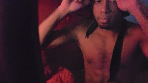 Snapshot of boss_playa98 chatting on September 15, 9:44 am boss_playa98 online show from September 15, 9:44 am