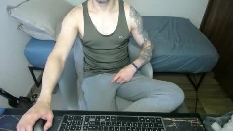Snapshot of bossking019 chatting on March 3, 12:50 pm bossking019 online show from March 3, 12:50 pm