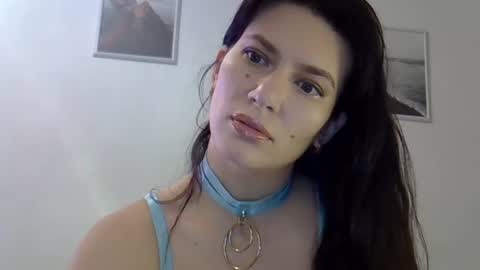Snapshot of bossyiskitten chatting on December 1, 5:04 pm Bossy online show from December 1, 5:04 pm