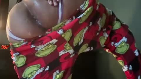 CollageBottomBoi3000 online show from January 3, 3:01 pm