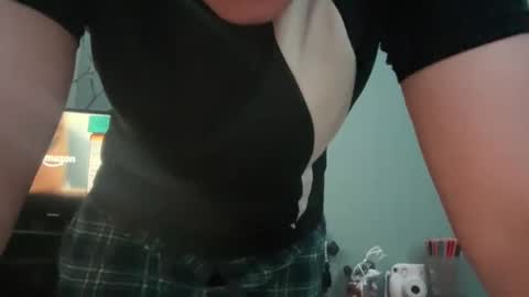 CollageBottomBoi3000 online show from January 14, 12:11 am