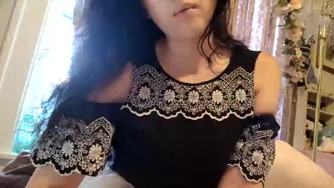 Bouncy Queen Majesty online show from March 2, 11:09 pm