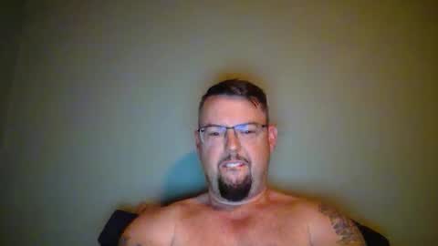 bowtieguy84 online show from May 15, 9:07 am