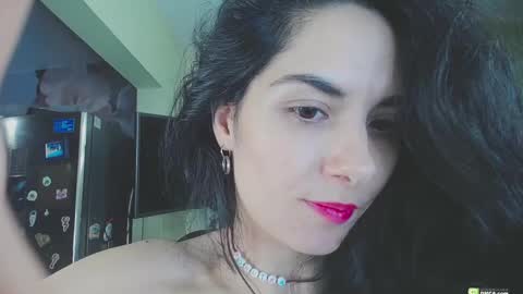 Snapshot of boxinghelen chatting on February 17, 7:01 pm Helen online show from February 17, 7:01 pm