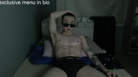 boxman556990 online show from April 12, 4:16 am