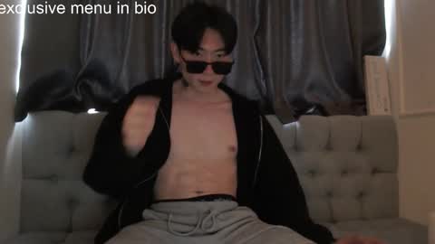 boxman556990 online show from November 20, 2:21 am