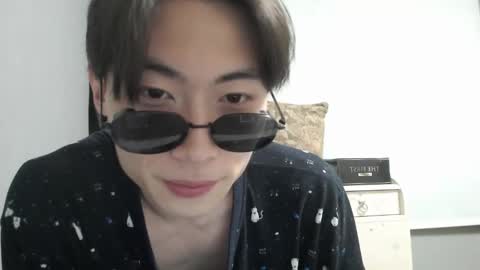 boxman556990 online show from December 4, 6:22 pm