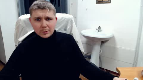 Snapshot of boy_sweet7 chatting on March 3, 2:15 am John online show from March 3, 2:15 am