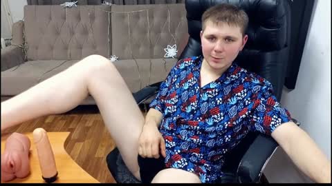 Snapshot of boy_sweet7 chatting on December 21, 4:19 am John online show from December 21, 4:19 am