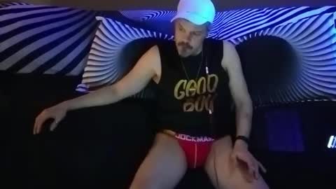 Snapshot of boyblond36 chatting on February 19, 2:01 am Slutty Stud online show from February 19, 2:01 am
