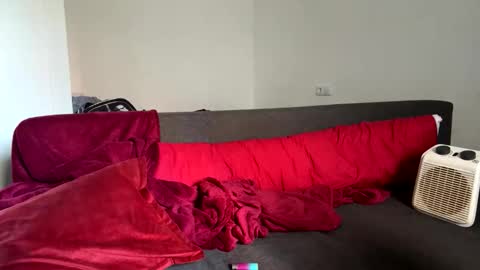 boyblondhetero online show from April 6, 9:32 am