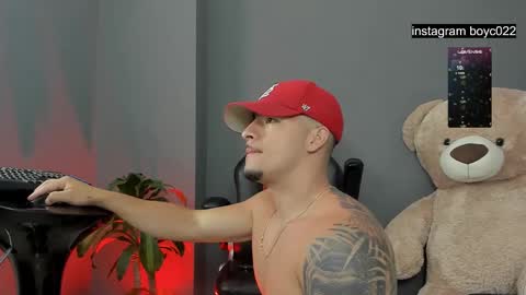 boyc02_ online show from January 28, 4:50 am