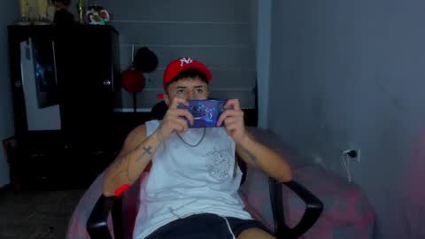 miguel  online show from January 22, 7:46 am