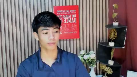 HI IM JAMES DONT FORGET GIVE ME THUMBS UP AND JOIN TO MY FANCLUB online show from September 8, 3:33 pm