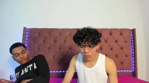 ALEX - TAYLER  -MIKE online show from January 15, 1:14 am