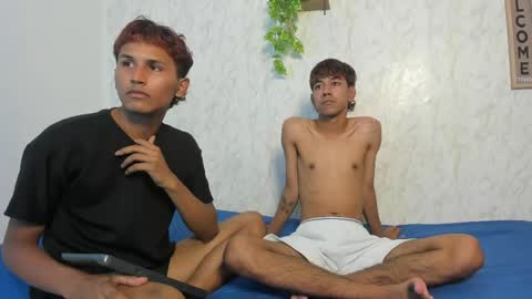 ALEX - TAYLER  -MIKE online show from April 20, 1:30 am