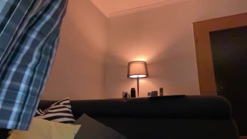 boytoyhh online show from October 23, 7:37 pm