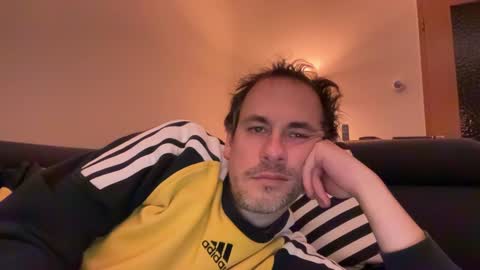 boytoyhh online show from February 3, 10:54 pm