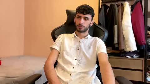 boyzinm2 online show from November 28, 11:17 am