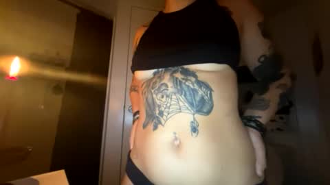 bpdqueen1989 online show from October 8, 12:18 am