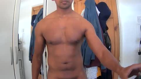 br0wnprince27 online show from July 2, 11:59 am
