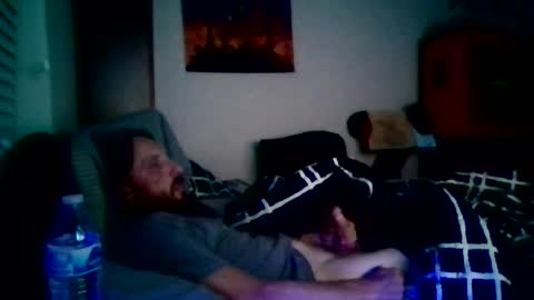 GuitarBrad1989 online show from July 2, 5:01 am