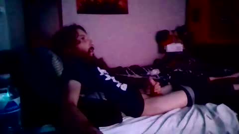 GuitarBrad1989 online show from June 2, 9:44 am