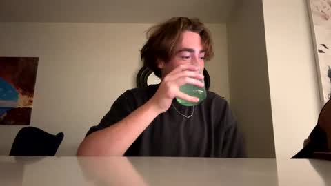 bradguy22 online show from October 1, 5:28 am