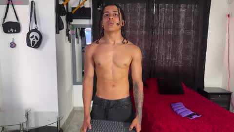 Bradley Strong online show from January 31, 9:01 pm