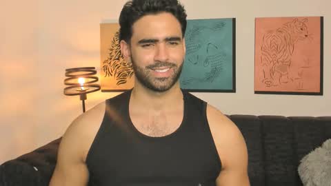 bradleymartin7 online show from February 28, 1:53 am