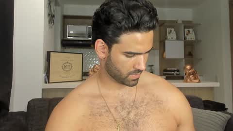 Snapshot of bradleymartin7 chatting on January 27, 12:12 am bradleymartin7 online show from January 27, 12:12 am