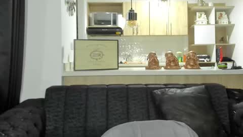 Snapshot of bradleymartin7 chatting on February 28, 11:23 pm bradleymartin7 online show from February 28, 11:23 pm