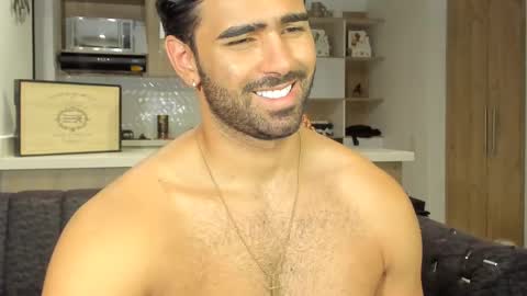 Snapshot of bradleymartin7 chatting on February 27, 12:14 am bradleymartin7 online show from February 27, 12:14 am