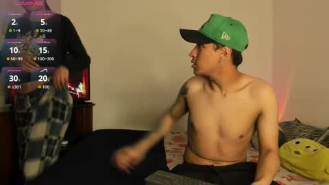 BradLovEmma  online show from October 3, 10:01 am