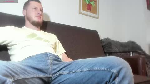 Snapshot of bradryder__ chatting on February 3, 9:50 pm Call me Alex online show from February 3, 9:50 pm