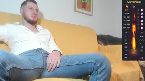 Snapshot of bradryder__ chatting on December 14, 11:07 am Call me Alex online show from December 14, 11:07 am
