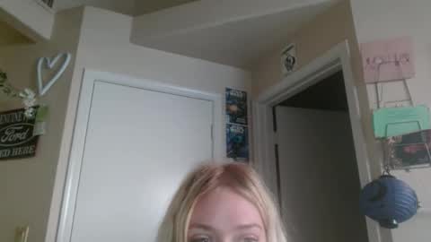 i am a naughty jedi knight online show from May 15, 1:08 pm