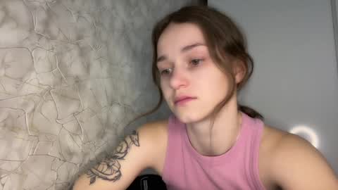 Kate online show from April 4, 6:37 pm