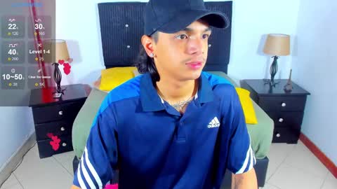 B R A N D online show from December 3, 7:39 pm