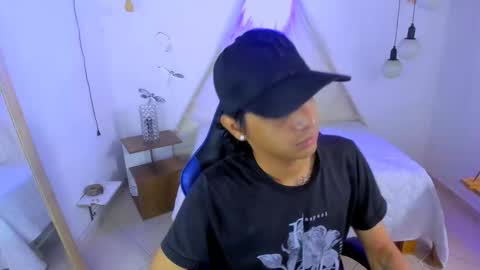 B R A N D online show from November 20, 3:20 pm