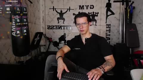 brandon_starkk online show from February 16, 12:14 pm