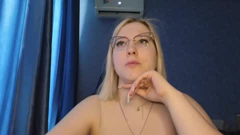 Belle  online show from May 14, 6:11 am