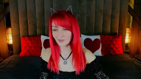 Brandybloomm online show from April 4, 7:32 pm