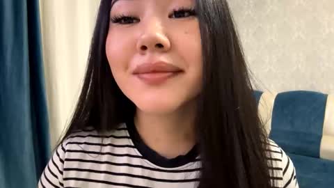 Aypril   online show from November 12, 2:08 pm