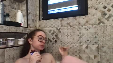 Bratty Fit Girl online show from January 9, 8:14 pm