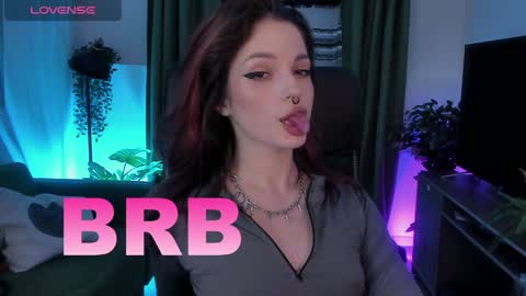 Snapshot of bratziedarsie chatting on January 13, 11:19 am Darsieno nude goddess THIS WEEKS SCHEDULE Mon 9am-6pm Tue 9am-5pm Wed 9am-3pm Fri 9am-6pm Sat 9am-3pm GMT1 online show from January 13, 11:19 am