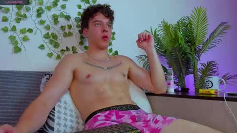 Johny Bravo online show from September 9, 2:06 pm