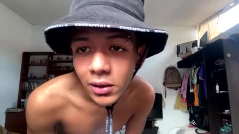 brayancollazos online show from March 3, 10:20 pm